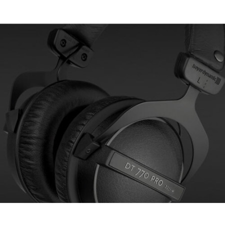 Beyerdynamic Reference headphones DT 770 PRO Wired, On-Ear, 80 Ω, Black