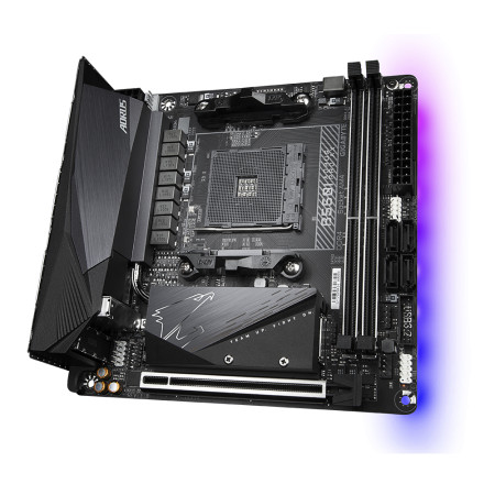 Gigabyte B550I AORUS PRO AX 1.0 Processor family AMD, Processor socket AM4, DDR4 DIMM, Memory slots 2, Chipset AMD B, Mini ITX