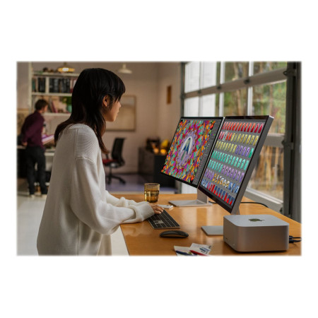 Apple Studio Display - Nano-Texture Glass - Tilt-Adjustable Stand | Apple | Studio Display | MMYW3Z/A | 27 " | IPS | 5K Retina |