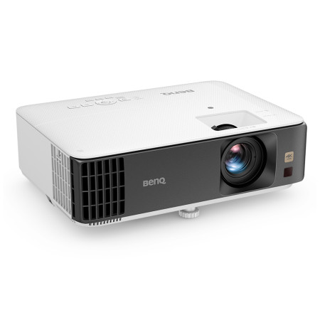 Benq | TK700 | 4K UHD (3840 x 2160) | 3000 ANSI lumens | White