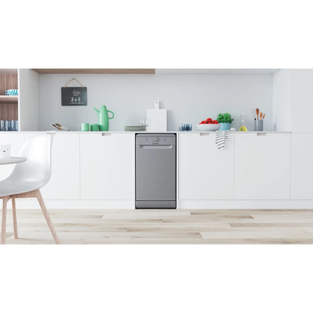 Dishwasher | DF9E 1B10 S | Free standing | Width 45 cm | Number of place settings 9 | Number of programs 6 | Energy efficiency c