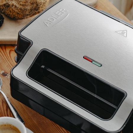 Adler Sandwich maker 2 in 1 | AD 3073 | 1000 W | Number of plates 2 | Stainless Steel/Black