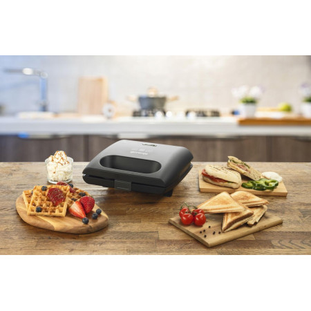 Gorenje | Sandwich maker | SM703GCB | 700 W | Number of plates 3 | Number of pastry 2 | Black