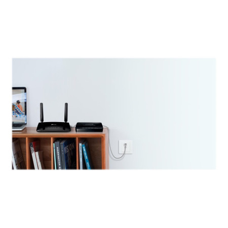 TP-LINK TL-MR6500v 300Mbps Wireless N 4G LTE Telephony Router