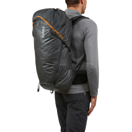 Thule | Stir, 35L | Men's Hiking Backpack | Obsidian