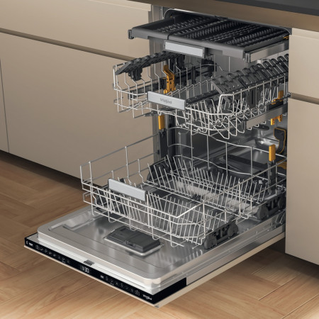 Whirlpool Dishwasher | W7I HF60 TU | Built-in | Width 59.8 cm | Number of place settings 15 | Number of programs 8 | Energy effi