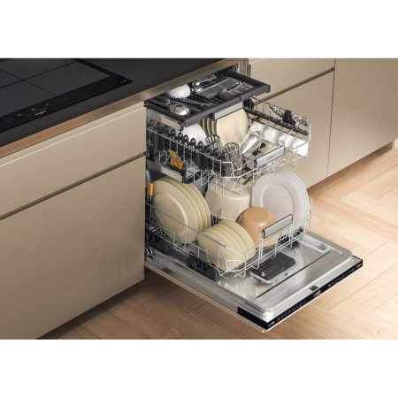 Whirlpool Dishwasher | W7I HF60 TU | Built-in | Width 59.8 cm | Number of place settings 15 | Number of programs 8 | Energy effi