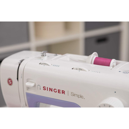 Singer Sewing Machine Simple 3232 Number of stitches 32 Number of buttonholes 1 White